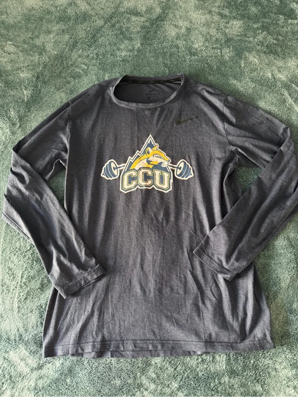 Nike Long Sleeve CCU Logo Tee Weightlifting Size Medium